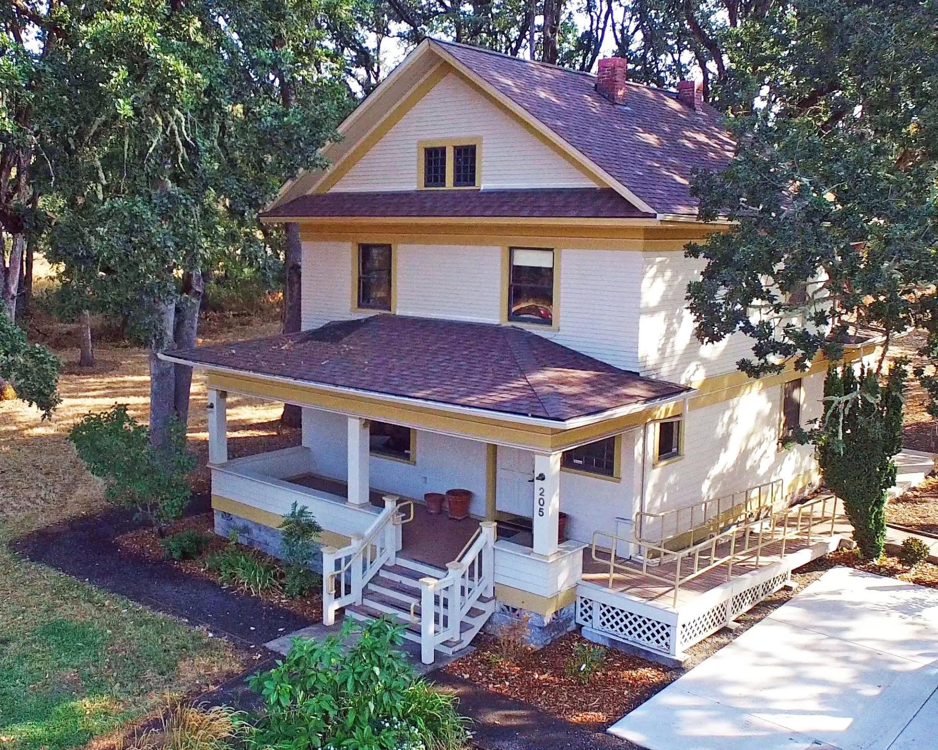 Tomseth House at Dorris Ranch